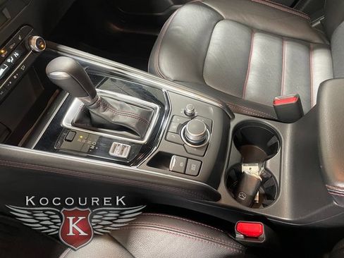 Used 2025 MAZDA CX-5 Carbon Edition image 17