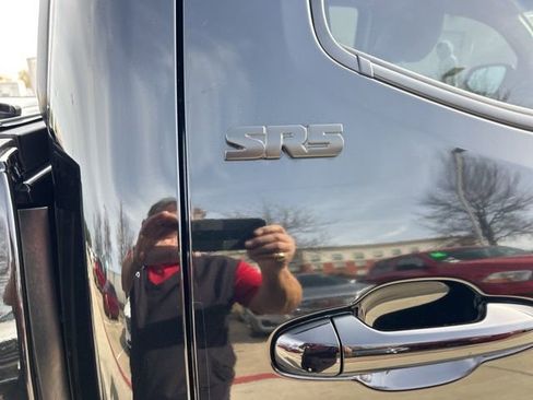 Used 2023 Toyota Tacoma SR5 image 4