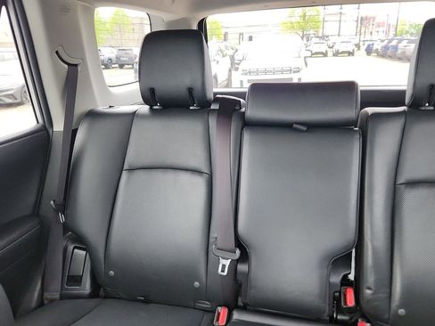 Used 2020 Toyota 4Runner Limited AWD/4WD image 19