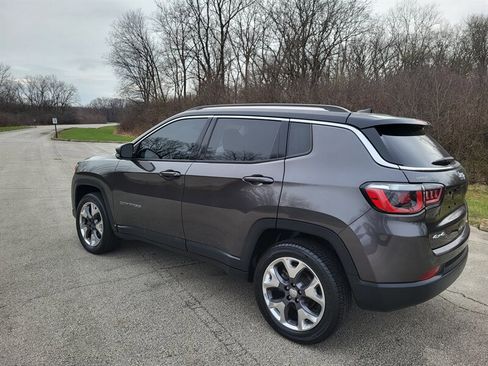 Used 2019 Jeep Compass Limited image 3