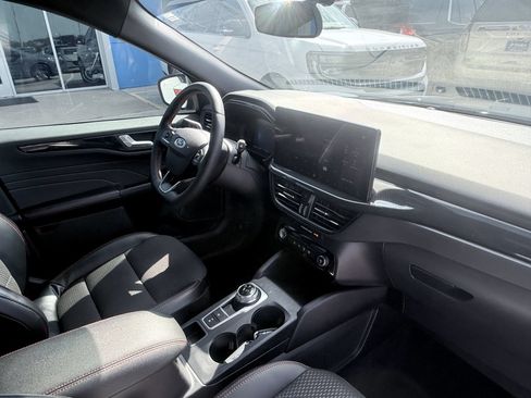Used 2023 Ford Escape ST-Line w/ Tech Pack #1 FWD image 14