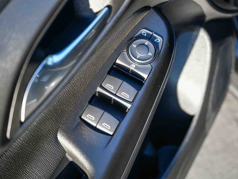 Used 2026 Buick Envista Preferred image 19