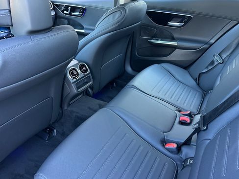 New 2026 Mercedes-Benz C 300 4MATIC Sedan image 12