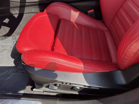 Used 2023 Alfa Romeo Giulia Veloce RWD image 23