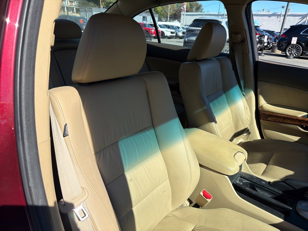 Used 2010 Honda Accord EX-L image 8
