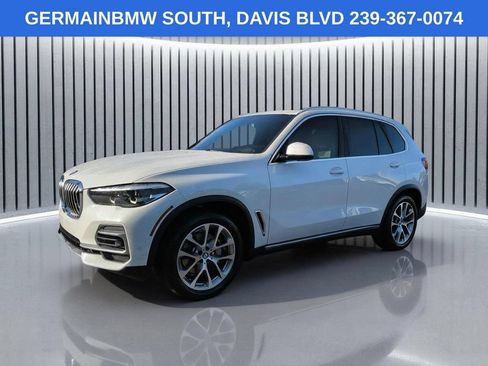 Used 2022 BMW X5 xDrive40i w/ Premium Package AWD/4WD image 1