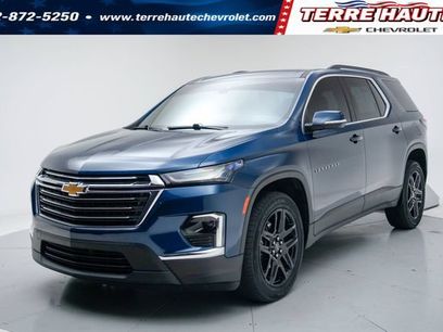 Used 2023 Chevrolet Traverse LT