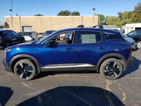 New 2026 Nissan Kicks SR w/ SR Premium Package AWD/4WD image 3