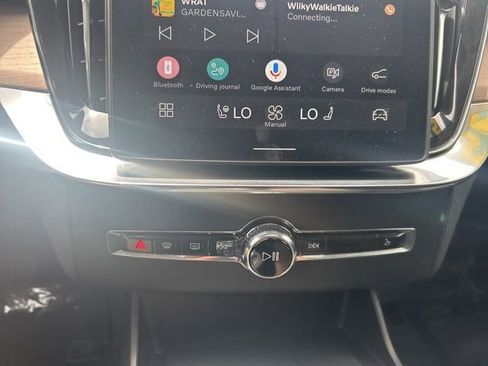 Certified 2025 Volvo XC90 B6 Plus AWD/4WD image 25