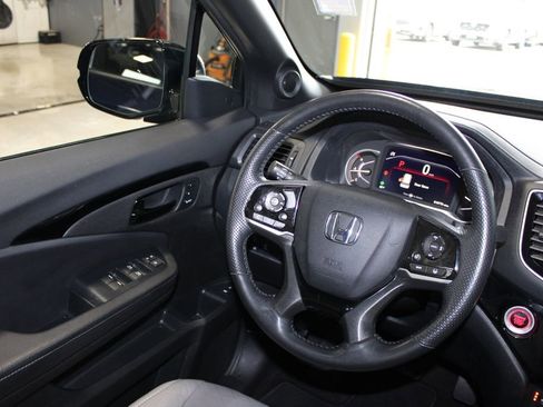 Used 2023 Honda Passport Elite image 23