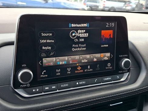 Used 2023 Nissan Rogue SV w/ SV Premium B Package AWD/4WD image 19