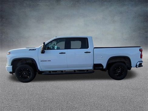 Used 2024 Chevrolet Silverado 2500 LTZ w/ LTZ Plus Package image 6