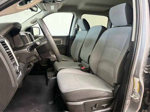 Used 2023 RAM 1500 Classic SLT AWD/4WD image 14