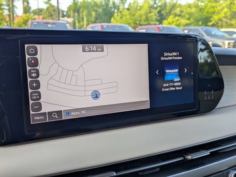 Used 2023 Hyundai Palisade Limited AWD/4WD image 23