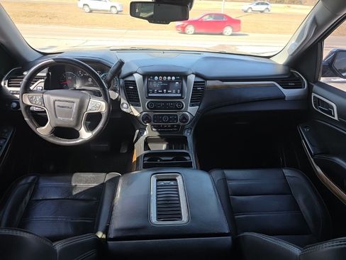 Used 2020 GMC Yukon Denali w/ Denali Ultimate Package image 15