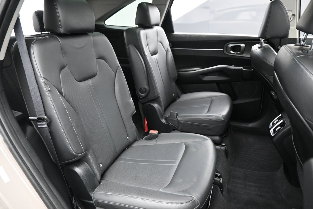 Used 2024 Kia Sorento X-Line EX AWD/4WD image 30