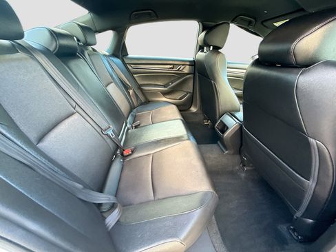 Used 2019 Honda Accord Sport image 27