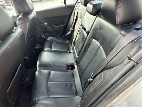 Used 2011 Chevrolet Cruze LT FWD image 12