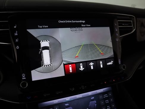 Used 2024 Jeep Grand Wagoneer Series II w/ Quick Order Packagew 28T AWD/4WD image 6