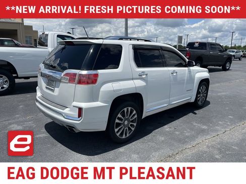 Used 2016 GMC Terrain Denali FWD image 4