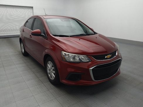 Used 2019 Chevrolet Sonic LT w/ Convenience Package FWD image 13