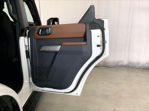 Used 2022 Ford Bronco Outer Banks AWD/4WD image 23