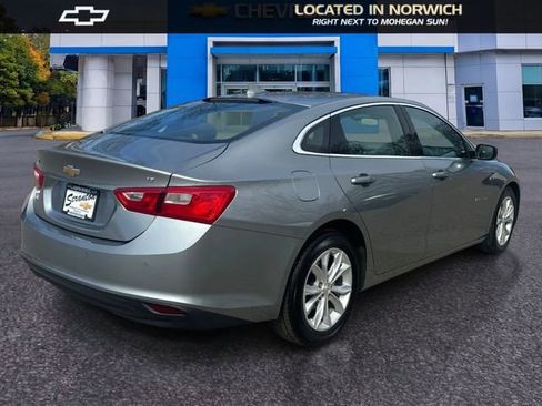 Used 2024 Chevrolet Malibu LT FWD image 5