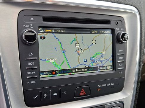 Used 2016 GMC Acadia SLT image 17