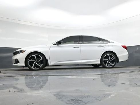 Used 2022 Honda Accord Sport image 33
