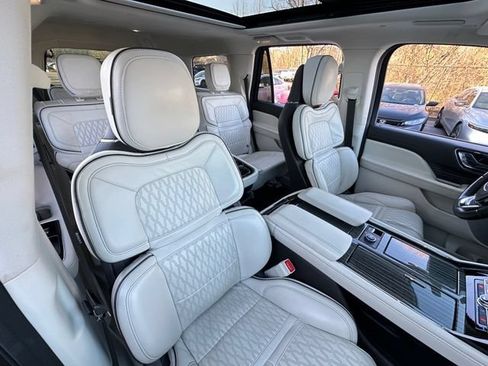 Used 2023 Lincoln Navigator Black Label AWD/4WD image 49