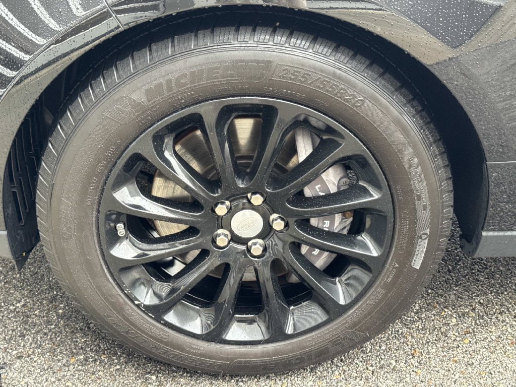 Used 2019 Land Rover Range Rover HSE AWD/4WD image 12