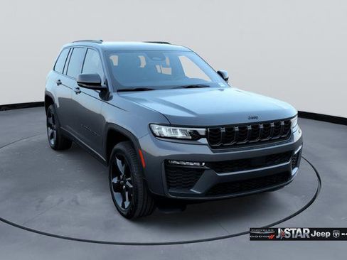 New 2026 Jeep Grand Cherokee Limited image 3