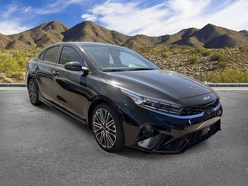 Used 2023 Kia Forte GT w/ GT2 Package FWD image 3