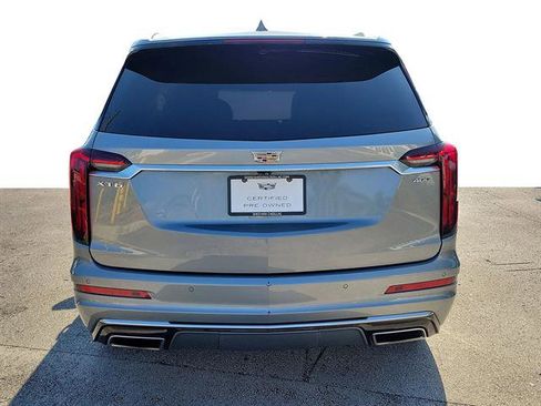 Certified 2023 Cadillac XT6 Premium Luxury image 4
