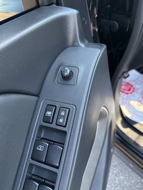 Used 2024 Nissan Frontier SV w/ Hardbody Edition AWD/4WD image 15