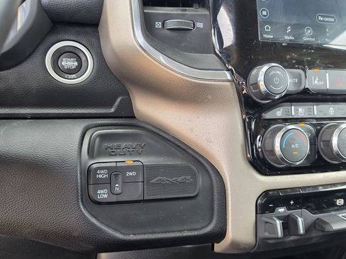 Used 2024 RAM 2500 Laramie w/ Safety Group AWD/4WD image 26