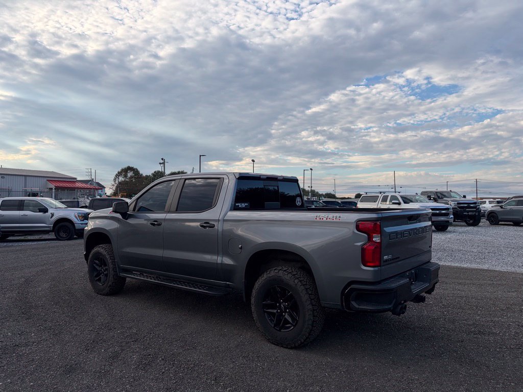Used 2021 Chevrolet Silverado 1500 LT Trail Boss w/ Convenience Package II AWD/4WD image 8