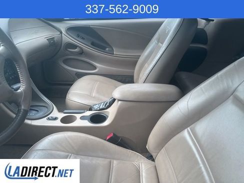 Used 2004 Ford Mustang Convertible image 8