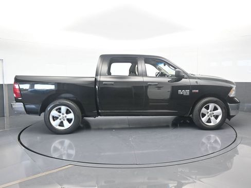 Used 2021 RAM 1500 Tradesman w/ Tradesman SXT Package image 7