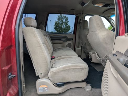 Used 2004 Ford Excursion 4WD image 35