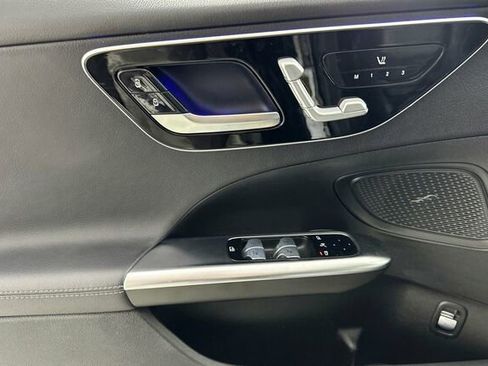 Certified 2022 Mercedes-Benz C 300 Sedan image 11