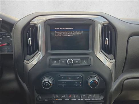 Used 2022 Chevrolet Silverado 1500 Custom image 13