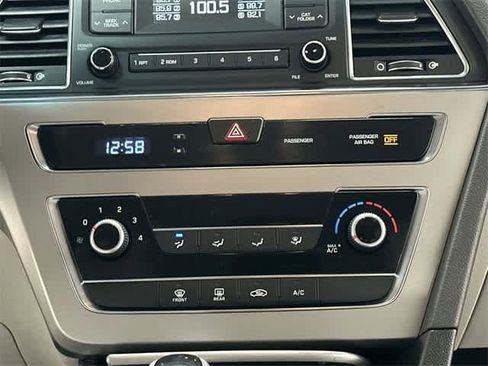 Used 2017 Hyundai Sonata SE image 11