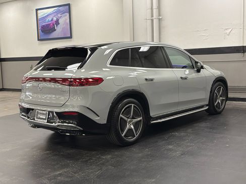 Certified 2023 Mercedes-Benz EQS 580 4MATIC SUV image 13