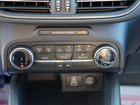 Certified 2025 Ford Escape Active image 15