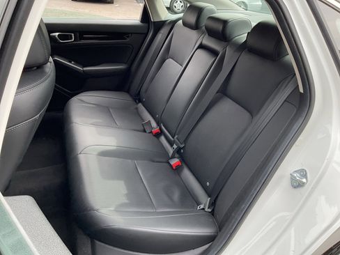 Used 2024 Honda Civic Touring image 19