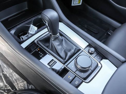 New 2026 MAZDA MAZDA3 2.5 Turbo Sedan w/Premium Plus image 34