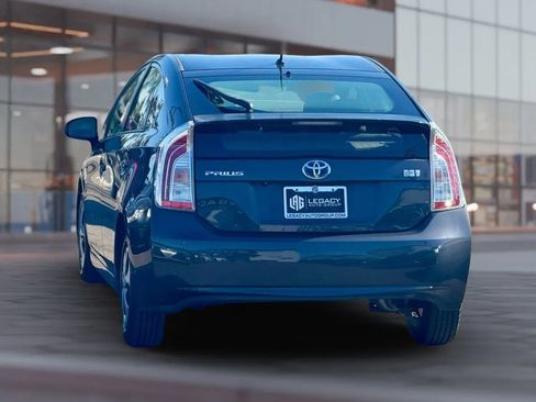 Used 2012 Toyota Prius Two image 4