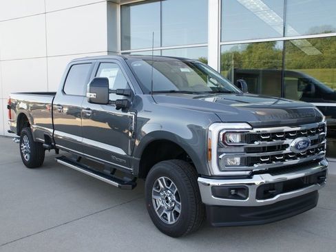 New 2026 Ford F350 Lariat image 7