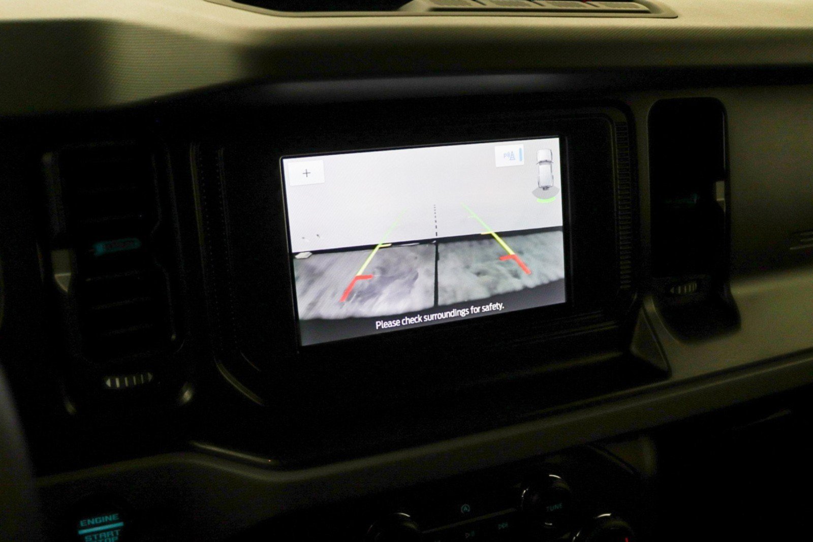 Used 2022 Ford Bronco Black Diamond AWD/4WD image 32